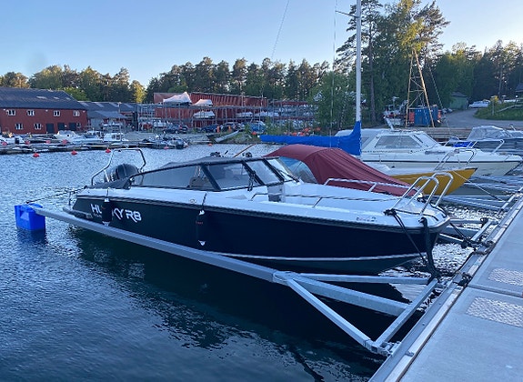 Väldvårdad Husky R8 4 of 5