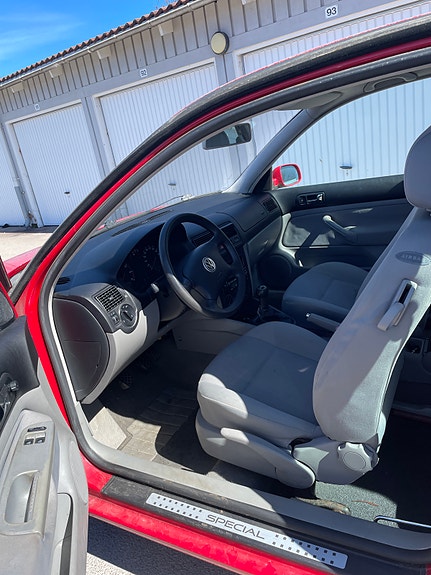 Volkswagen Golf IV 4 of 7