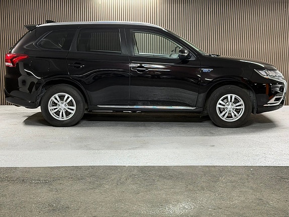 Mitsubishi Outlander 8 of 17