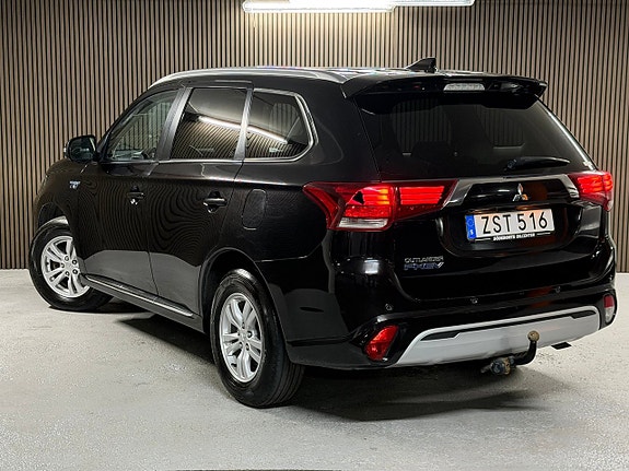 Mitsubishi Outlander 5 of 17