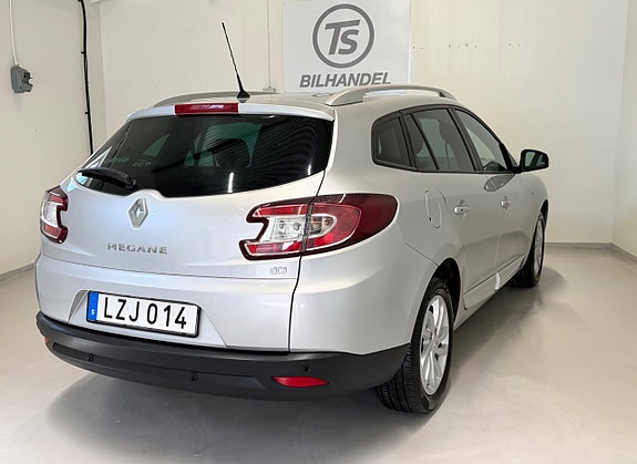 Renault Megane III 4 of 5