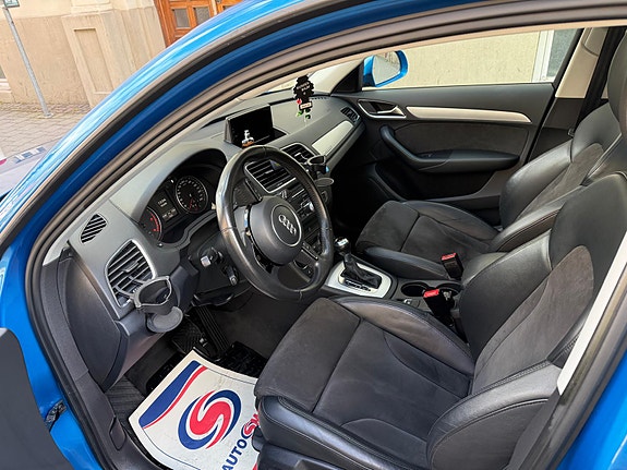 Audi Q3 3 of 4