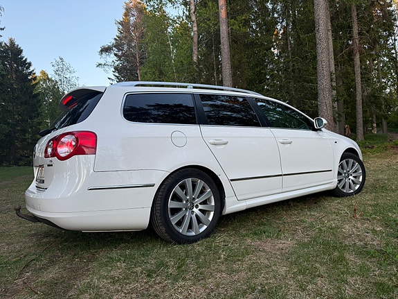 Volkswagen Passat 3 of 5