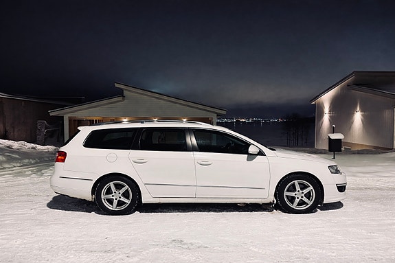 Volkswagen Passat 4 of 5