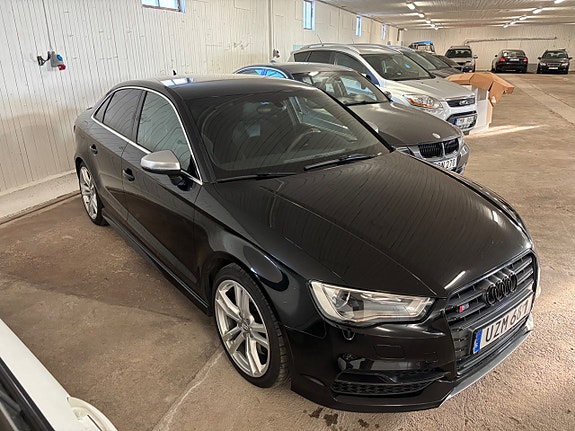 Audi S3 2 of 5