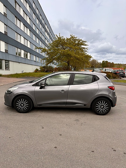 Renault Clio 3 of 5