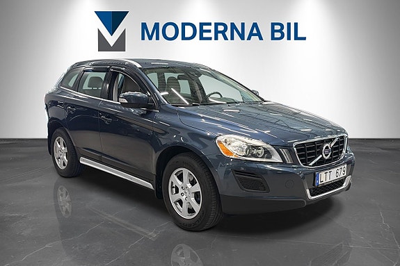 Volvo XC60 8 of 22
