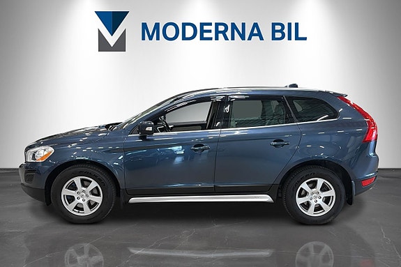 Volvo XC60 3 of 22