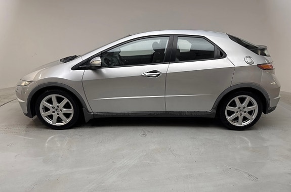 Honda Civic 4 of 5