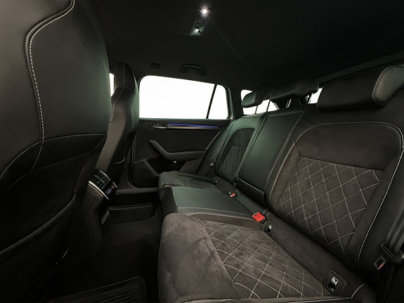 Skoda Superb 19 of 30