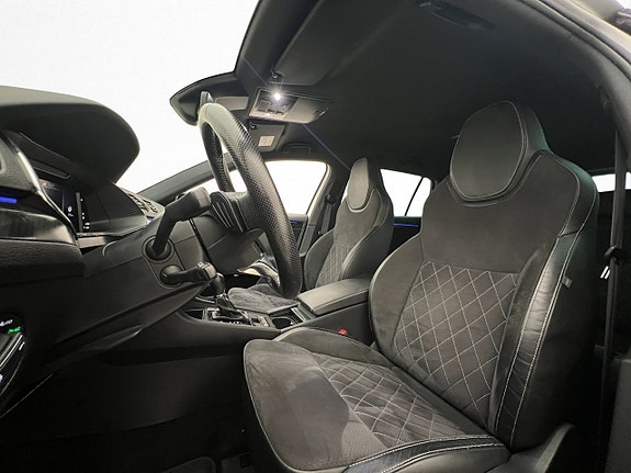 Skoda Superb 17 of 30