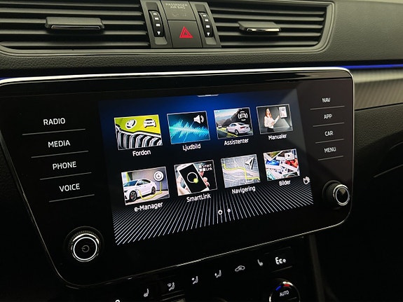 Skoda Superb 22 of 30