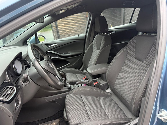 Opel Astra 16 of 16