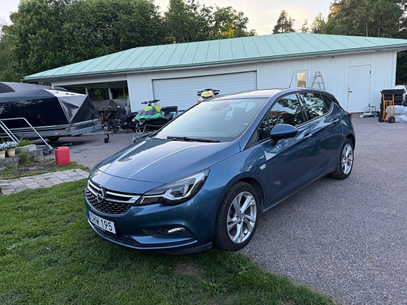 Opel Astra 3 of 5