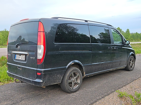 Mercedes-Benz Viano 4 of 5