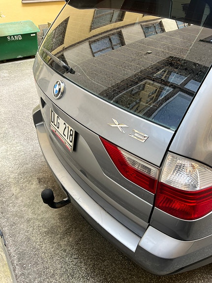 BMW 3.0SI 7 of 8