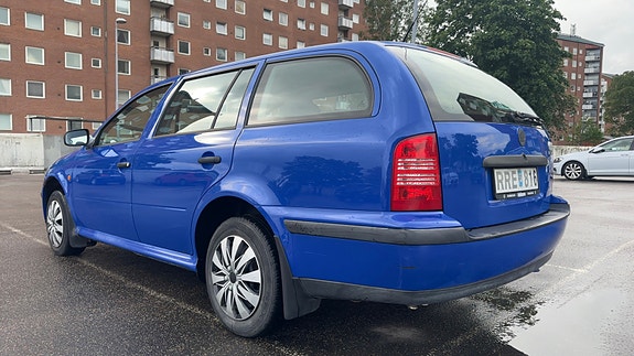Skoda Octavia 4 of 5