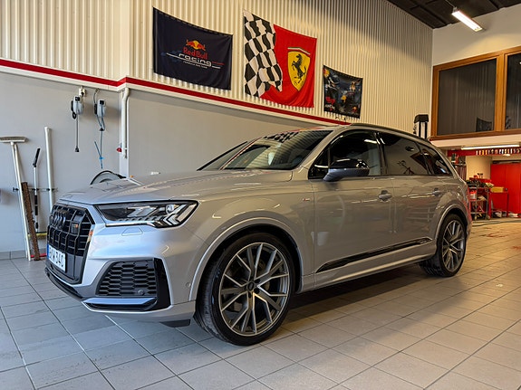 Audi Q7 18 of 18