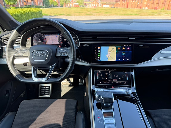 Audi Q7 7 of 18
