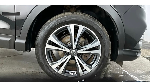 Nissan Qashqai 5 of 5