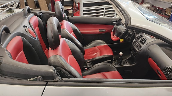 Peugeot 206 CC 4 of 4