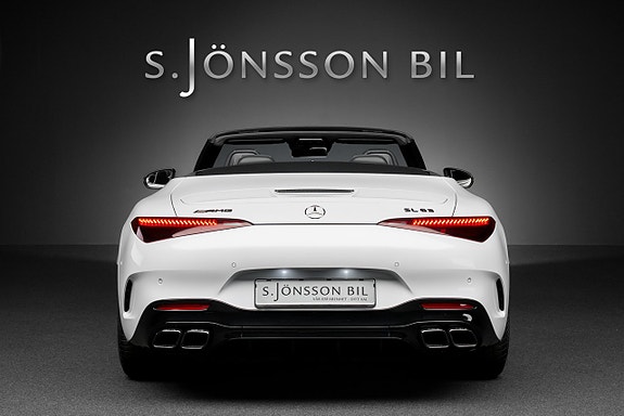 Mercedes-Benz SL63 9 of 26