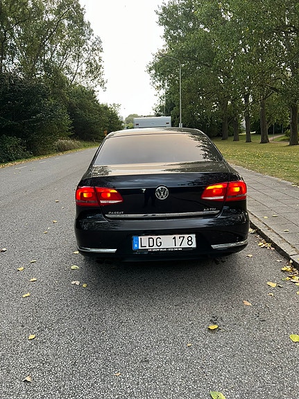 Volkswagen Passat 6 of 6