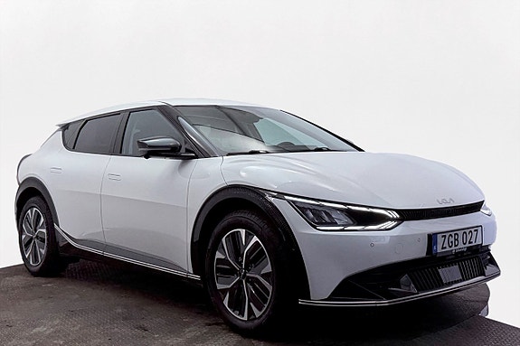 Kia EV6 4 of 5