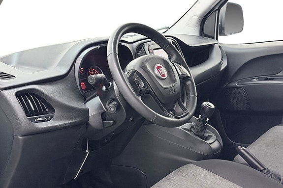 Fiat Doblo 15 of 23