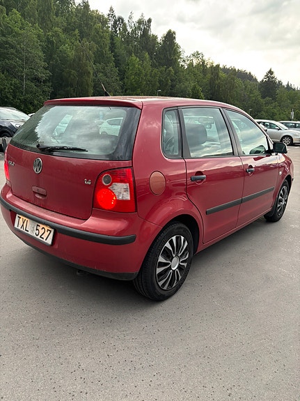 Volkswagen Polo 3 of 4