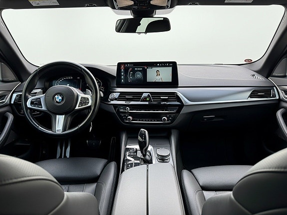 BMW 520d 8 of 14