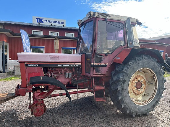 Nu demonteras Case IH 1055XL