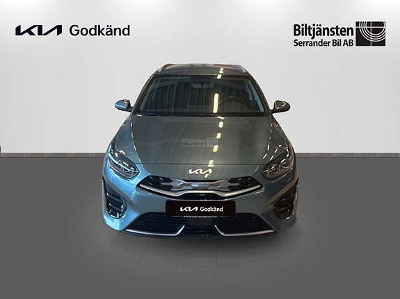 Kia Ceed 2 of 5