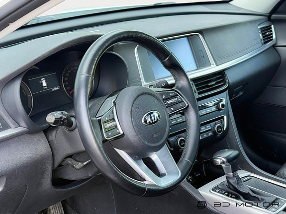 Kia Optima 10 of 22