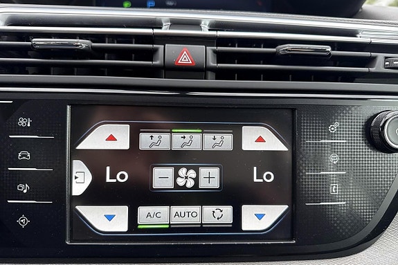 Citroen C4 Picasso 19 of 19