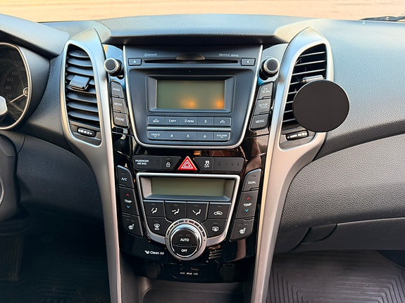 Hyundai i30 7 of 10