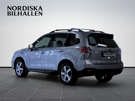 Subaru Forester 5 of 5