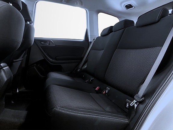 Subaru Forester 12 of 15