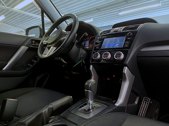 Subaru Forester 11 of 15