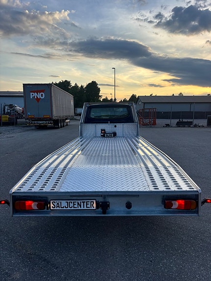 Volkswagen Transporter 17 of 19