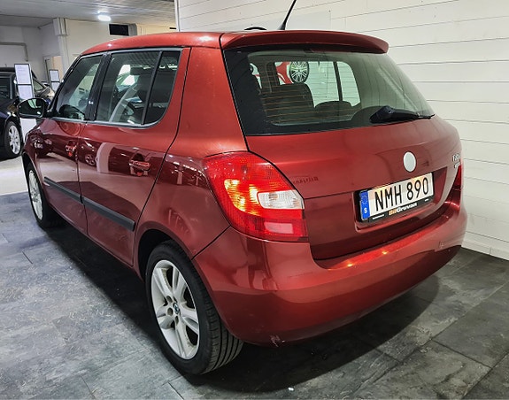 Skoda Fabia 4 of 5