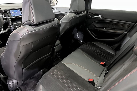 Peugeot 308 15 of 20