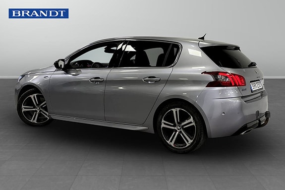 Peugeot 308 4 of 20