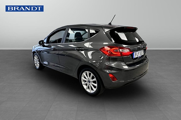 Ford Fiesta 2 of 5