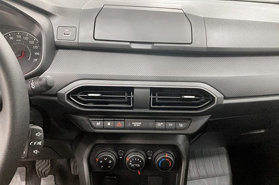 Dacia Sandero 7 of 10