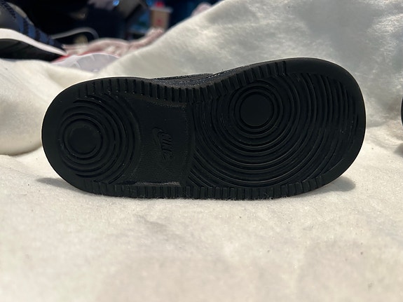 Product image 32 of 33