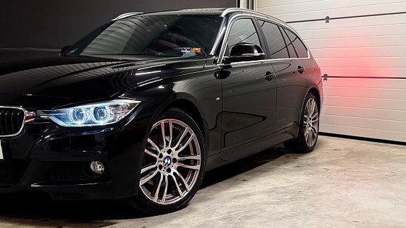 BMW 335d 3 of 5