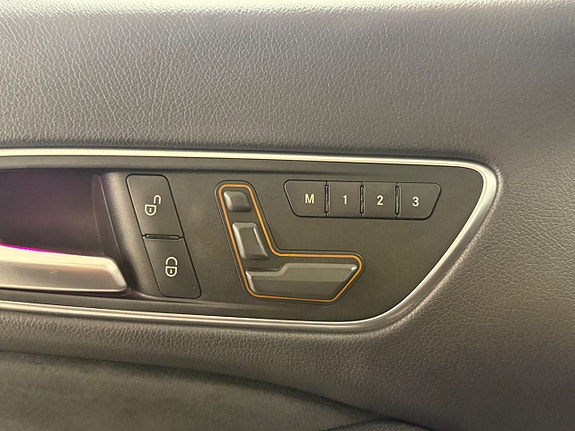 Mercedes-Benz CLA220 d 24 of 27