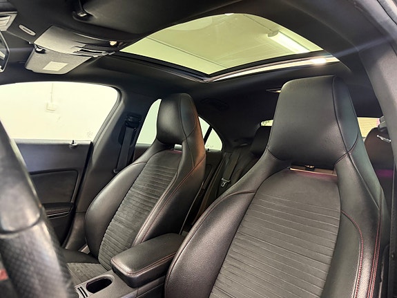 Mercedes-Benz CLA220 d 11 of 27