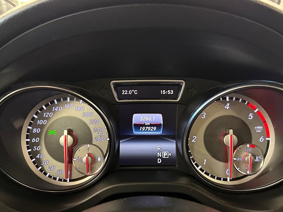 Mercedes-Benz CLA220 d 19 of 27